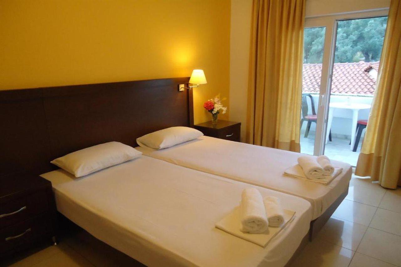 Hotel Zachos Troulos Extérieur photo