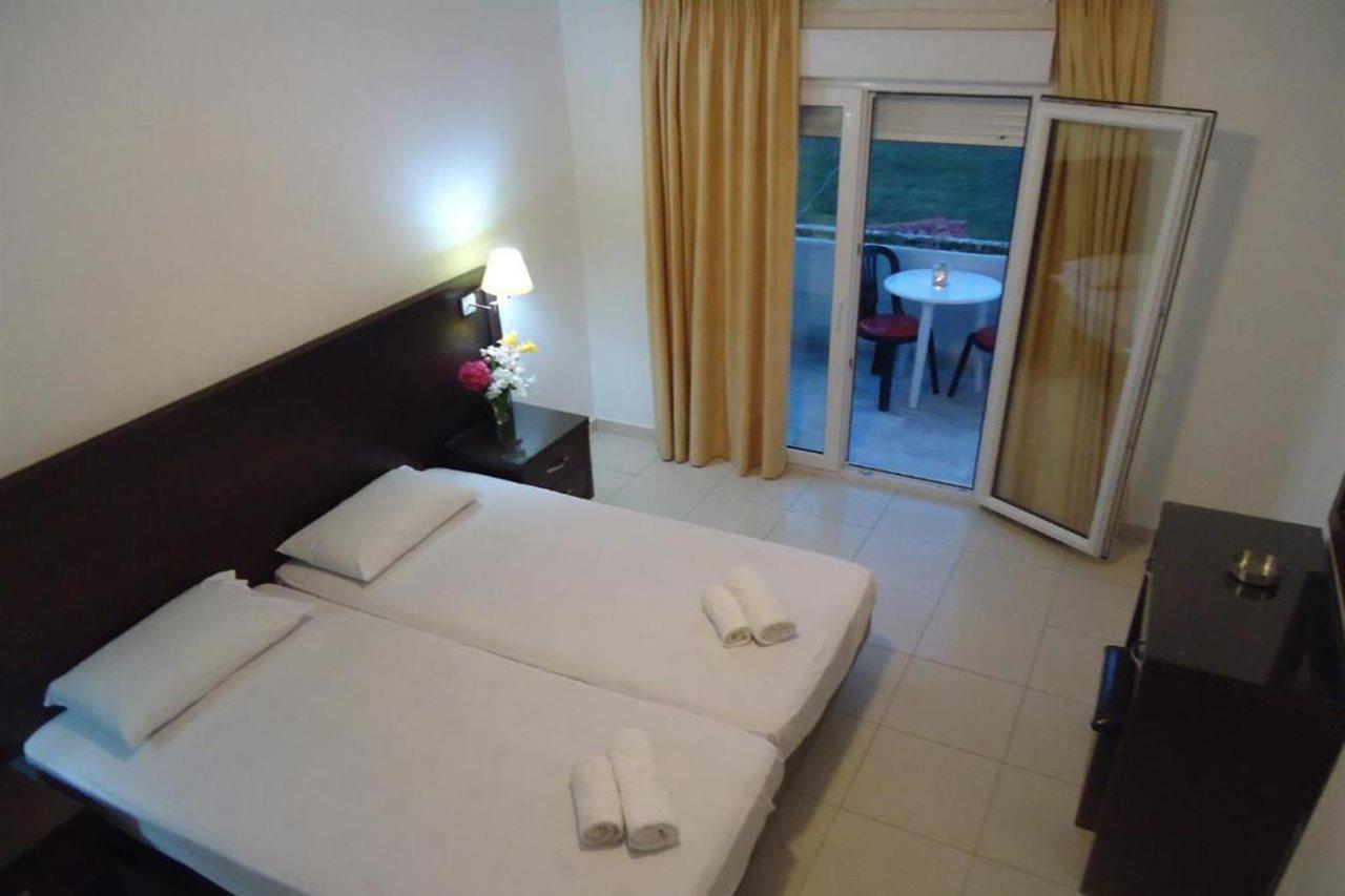 Hotel Zachos Troulos Extérieur photo